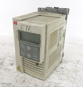 ABB ACS141-K75-1 0.5HP AC VS Drive ACS-140 240V 2.2A ACS141K751 ACS100-PAN .5 HP (DW3156-1)