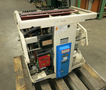 General Electric AK-2A-75-1 3000A AC-PRO Trip LSIG Air Breaker EO (GA0628-1)