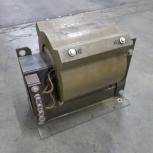 GE 9T28Y5610 10 kVA 2400-120/240 V Control Power Transformer 1PH CT 2400V 10kVA (DW3458-2)