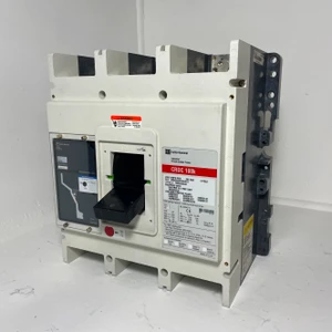 Image of Cutler Hammer CRDC320T33WP10 2000A Circuit Breaker w 2000A Plug CRDC CRDC320T33W
