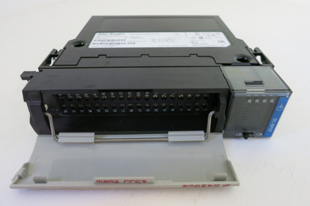 Image of Allen Bradley 1756-IV32 Ser A FW 3.004 ControlLogix 32PT 12/24 VDC D/I Module AB
