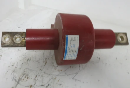 Image of Gould ITE MC-15M1 401161-T3 15kV Current Transformer 2000:5 A CT 95kV