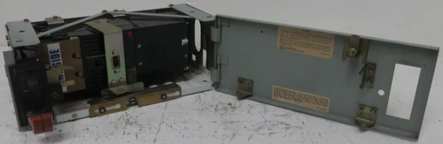 Image of General Electric GE 8000 40A Breaker 6" MCC Feeder Bucket 40 Amp TRI-BREAK