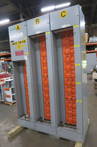 Image of Siemens Tiastar 6x Motor Control Center Sections 800A/600A System 89 600 Amp