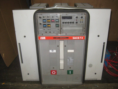 ABB F4S3200 MEGAMAX SACE-F4 3200A 690V, PR1/P LSIG Trip, Ctrl PR1/C F4S 3200 Amp (EBI0101-1)
