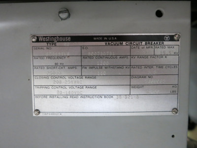 Westinghouse Type R4 1200A 15.5 kV Vacuum Circuit Breaker 1200 Amp 15kV R (DW5427-1)