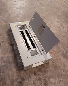Image of Siemens S1 100A Main Breaker Panelboard 208Y/120V 3PH 4W 100 Amp S1C42LH100CTS