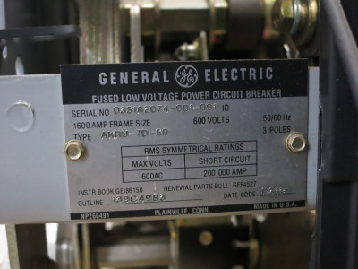 GE AKRU-7D-50 1600A Fused Air Circuit Breaker LSI Trip TS20SLIT1 1600 Amp EO RMS (DW5835-3)
