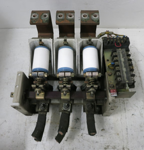 Toshiba CV212-JATU 600A 1500V 3PH Vacuum Contactor 90VDC Coil 600 Amp (DW6073-2)