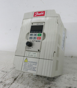 Danfoss VLT-Micro 176F7313 2 HP AC VS Drive 1.5 kW 480V 3PH 3.1 kVA 4A (DW6504-11)