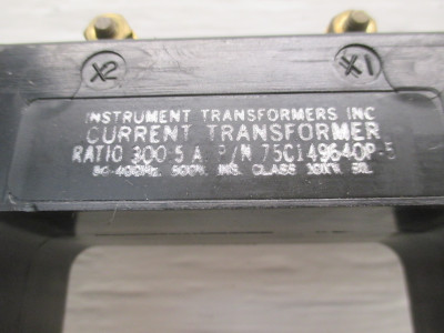 IT 75C149640P-5 Current Transformer 300:5 Ratio CT 50-400HZ 10KV 600V (AH0105-4)