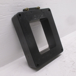 Image of IT 75C149640P-2 Current Transformer 150:5 Ratio CT 50-400HZ 10KV 600V