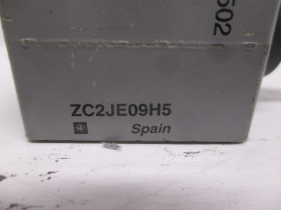 Telemecanique ZC2JE09H5 Limit Switch Head ZC2JEO9H5 Spain (AH0113-8)