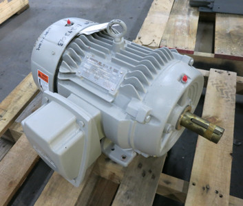 Image of Siemens 7.5 HP AC Motor 460V 3250 RPM SD100 IEE 213T 8.8A 1LE24212AA112AA3 TEFC