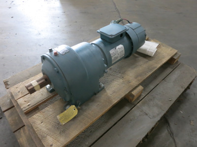 NEW Reliance 1 HP 1725 RPM FB56P AC Motor w/ Dodge Gear Reducer Ratio 105.9 16 (DW6809-1)
