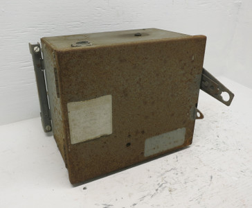 GE AC133ED4G 30A 480V Breaker Bus Plug Armor-Clad Busway Switch 3PH 3W 30 Amp (DW6824-40)