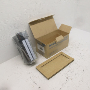 NEW Mitsubishi Melsec AY13C PLC Programmable Controller 13KH22 NIB New In Box (AH0457-1)