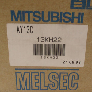 NEW Mitsubishi Melsec AY13C PLC Programmable Controller 13KH22 NIB New In Box (AH0457-1)