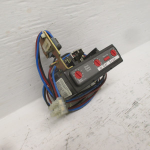 Cutler Hammer JT3225T 225A Thermal Magnetic Breaker Trip Unit w/ AUX 1491D45G02 (AH0543-1)