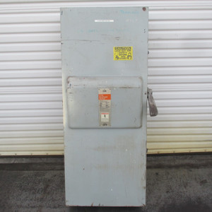 ITE F356 600A 600V Heavy Duty Fusible Safety Vacu-Break Switch 3PH 600 Amp I-T-E (AH0560-2)