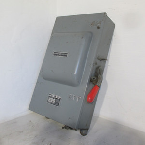 Image of NEW General Electric 100A 240V 2 Pole (3SN) 3W w/ Neutral Fusible Safety Switch