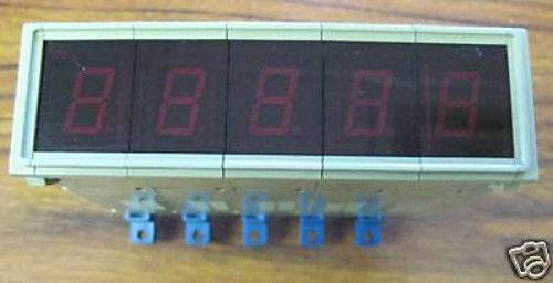 Omron CZ-980-4 5-Segment LED Digital Display CZ9804 Monitor Operator Interface (EBI3219-1)