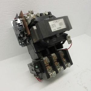 Image of GE CR105E0 Size 3 Motor Starter 600VAC 90A 120V Coil 50HP CR105EO 600V 90 Amp 3P