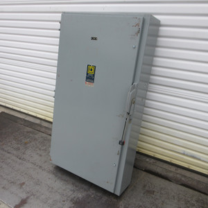 Image of Square D H326N Series E1 600A 240V Fusible Safety Switch Disconnect 600 Amp 4W