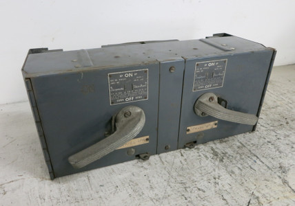 Image of ITE V7E3233 100 Amp 240V Fusible Vacu-Break Dual Panel Board Switch Twin 100A