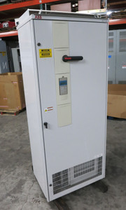 ABB ACS607-0400-4 400 HP AC VS Drive ACS-600 VFD ACS60404005 ACS600 Cabinet (DW7898-1)