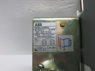 ABB OESA630R03 630A Fusible Disconnect Switch Interrupter 630 Amp 3P 170M5013 (DW7905-2)