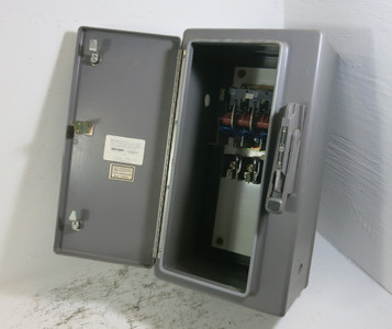 Image of Square D 100A 600V Fusible Disconnect Switch 4X LR4199 Stahlin Enclosure C2412