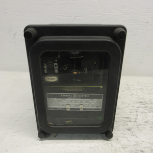 GE 12IAV51D9A Voltage Relay Type IAV 345V 60HZ 345 Volts General Electric (AH1122-1)