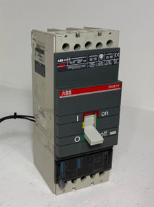 ABB S4H 250A SACE S4 Circuit Breaker w/ 120V Shunt & Aux 3 Pole 250 Amp PR211 (EM5901-1)