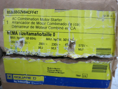 NEW Square D 8536SBO2S Enclosed Size 0 Motor Starter 208V 120V CPT 8536SBG2 FLAW (DW8159-1)