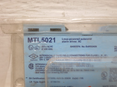 2nd Image of DW8182