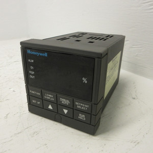 Image of Honeywell UDC3000 Temperature Controller DC300K-E-0A0-20-0000-0 90-264VAC 18VA