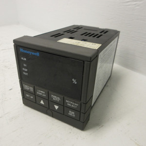 Image of Honeywell UDC3300 Temperature Controller DC330B-KE-203-20-0A0000-E0-0 90-250VAC
