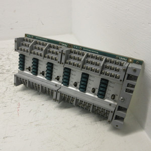 Image of Yamatake Honeywell KMW210-X-X Terminal Block Unit 80330691-001 80330689-001 24V