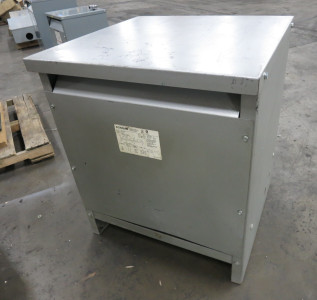 Dongan 63 kVA 575 Delta to 460Y/266 V 3PH Dry Type Transformer 575V - 460V 3R (DW8220-1)