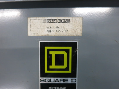 Square D MPH42-200 2 Socket Meter Center 400A Bus 120/240V 1PH Meter-Pak 400 3R (DW8271-1)