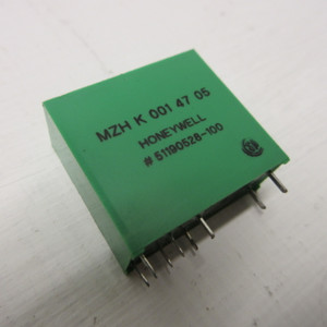 Image of Honeywell 51190528-100 Relay Module MZH K 001 47 05 Green 8-Pin FEME AO Italy