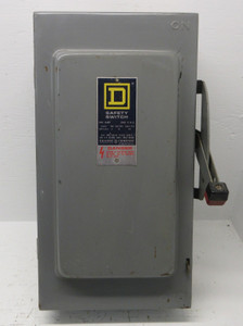 Square D H323N 100A 240V 4W Fusible Safety Switch Disconnect 100 Amp D3 w/ Fuses (AH1425-1)