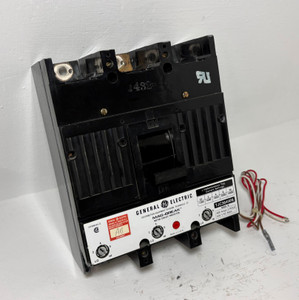 GE TJC36400B 400A Mag-Break Circuit Breaker w/ Aux Mod. 5 600V 3P 400 Amp flaw (EM5950-1)