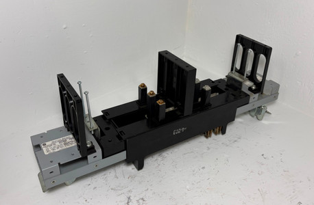 Image of GE AMC6EB 300A Spectra Twin Circuit Breaker Module TED SELA 6 Pole 600V 300 Amp