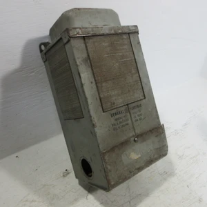 Image of GE 3 kVA 600V to 120/240V Dry Type 1PH Transformer 9T51Y73 Single Phase 540 570