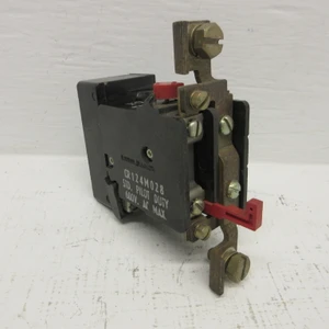 Image of General Electric GE CR124M028 Overolad Relay STD Pilot Duty 600VAC Max (CHIPPED)