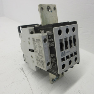 WEG CWM32 Contactor 60A 600VAC Max 208-240VDC Coil 3PH w/ 1x BCXML20 Aux Contact (AH1530-1)