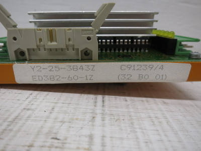 2nd Image of DW8537