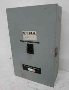 GE TJ600S 600A 600V Circuit Breaker Enclosure TJK636Y600 Molded Case Switch 600 (DW8587-8)